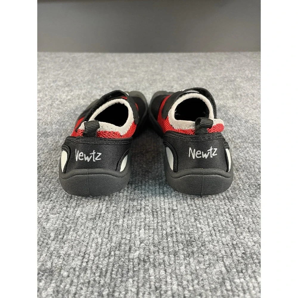 Newtz Kids Swim Shoes Size 2/3 Water Shoes Black And Red